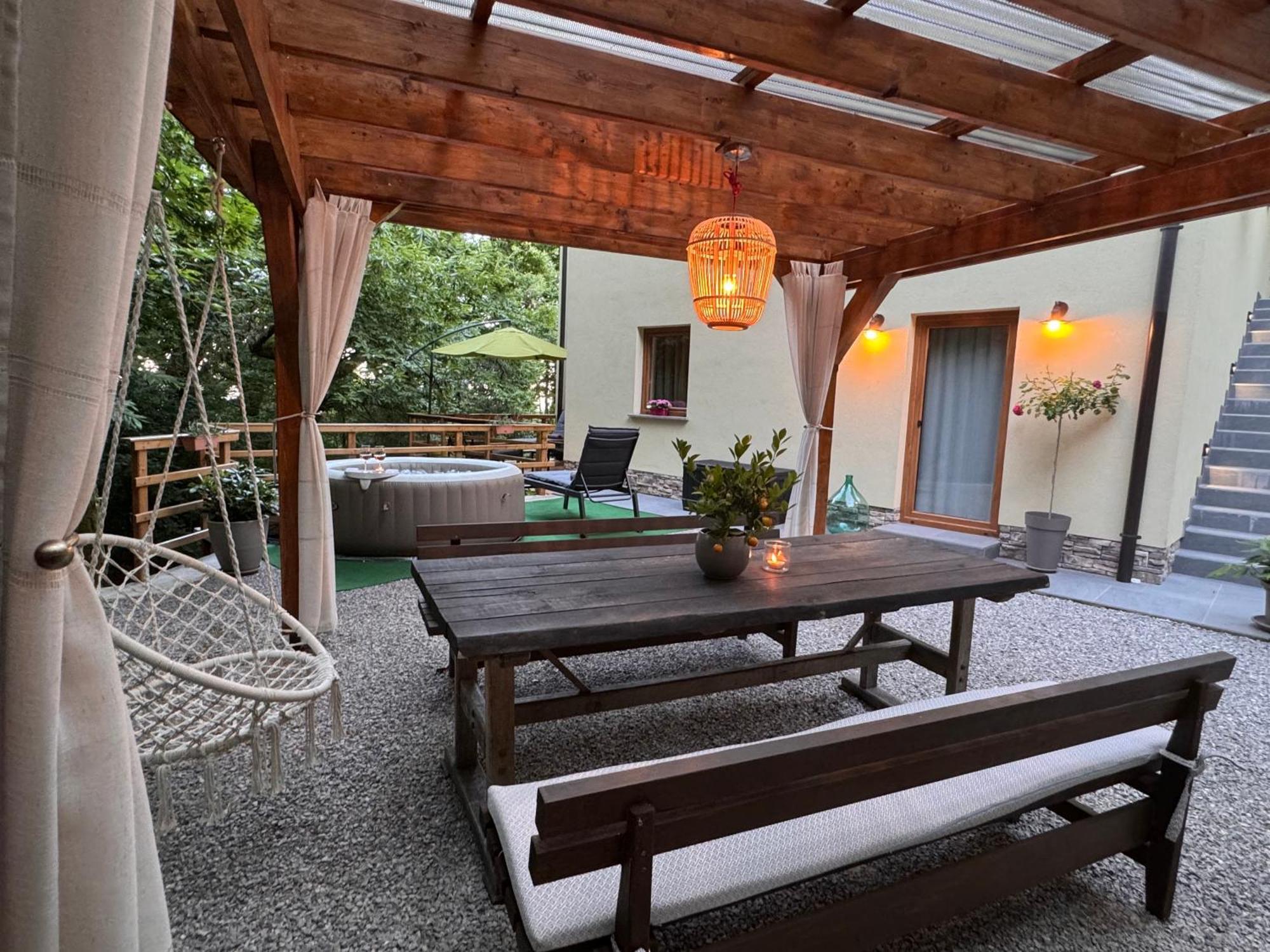 Apartment With A Terrace Forest Home Lullula Veprinac Buitenkant foto